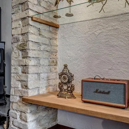 House Of Nobles With Personal Terrace In Uzupis Apartment *