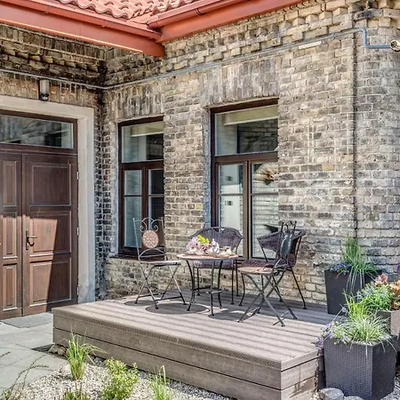 House Of Nobles With Personal Terrace In Uzupis