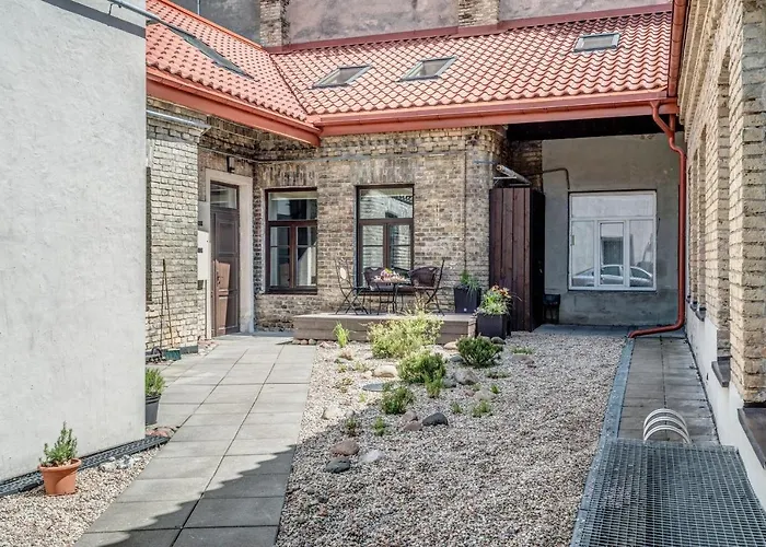 House Of Nobles With Personal Terrace In Uzupis * Βίλνιους