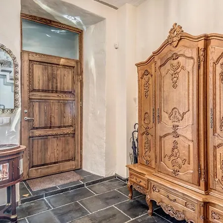 House Of Nobles With Personal Terrace In Uzupis *