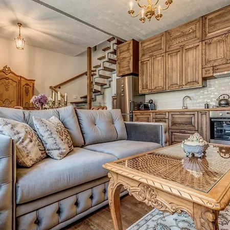 House Of Nobles With Personal Terrace In Uzupis * ヴィリニュス